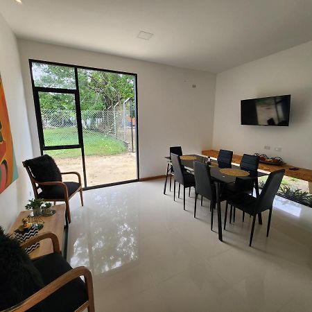 Amazonia Deluxe Lake Condo Leticia Exterior photo